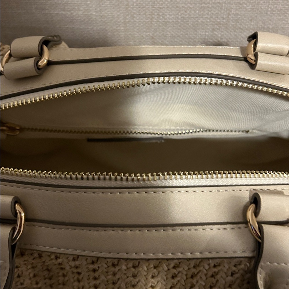 Tommy Bahama flamingo handbag - Picture 7 of 7